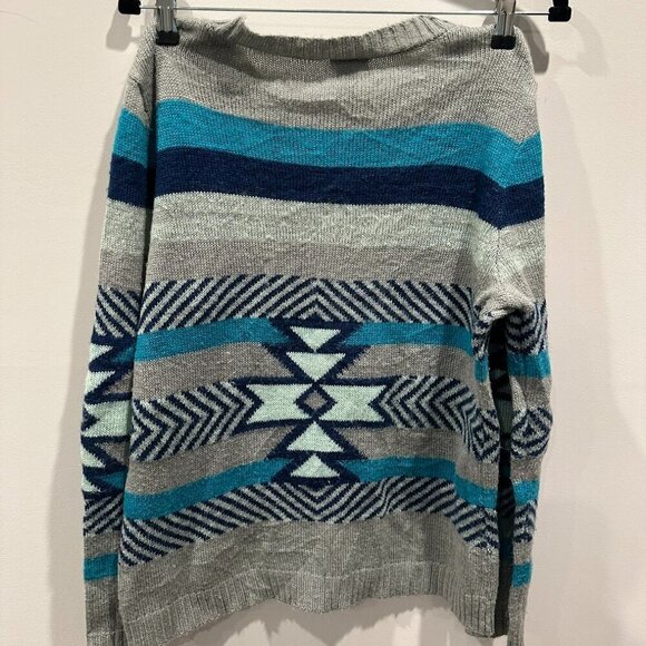Rue 21 sweater - Picture 1 of 3